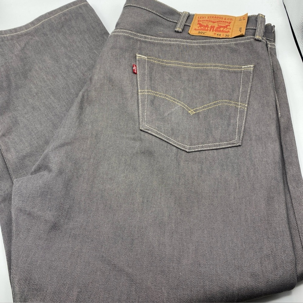 Levi's Men's Gray Jeans - Classic Straight Fit